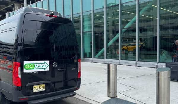 Grand Central Terminal to JFK or LaGuardia