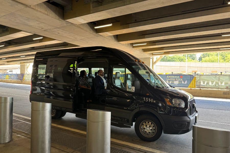 LaGuardia Airport Shuttle