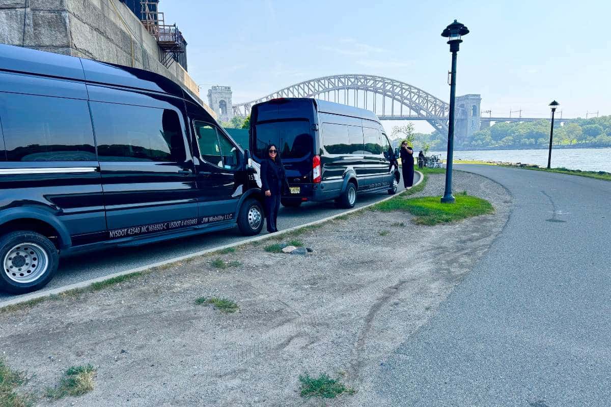 Airport Shuttle and Private Van in NYC